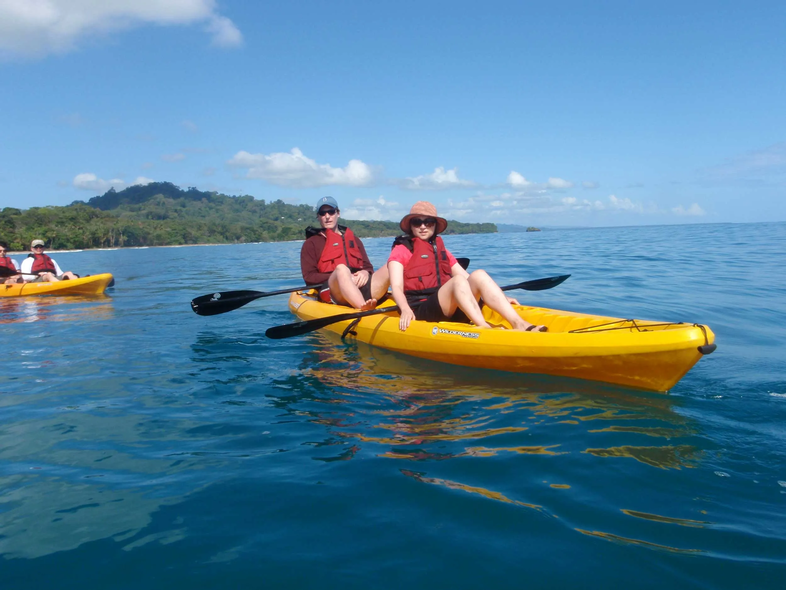 Tour PV - 2: Kayak y Senderismo en Punta Uva